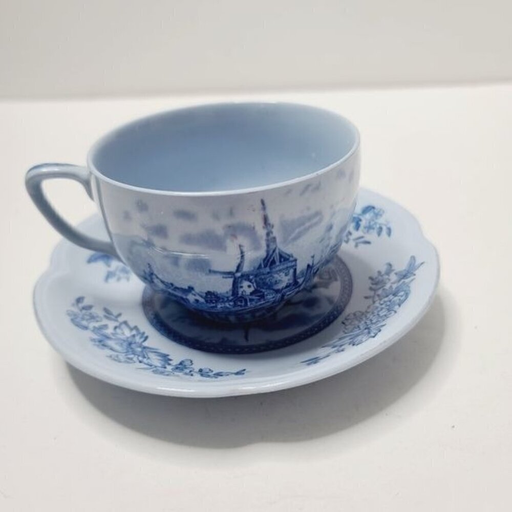 Vintage Tulip Time Johnson Bros Blue Background Windmill Teacup Saucer England - Picture 4 of 14